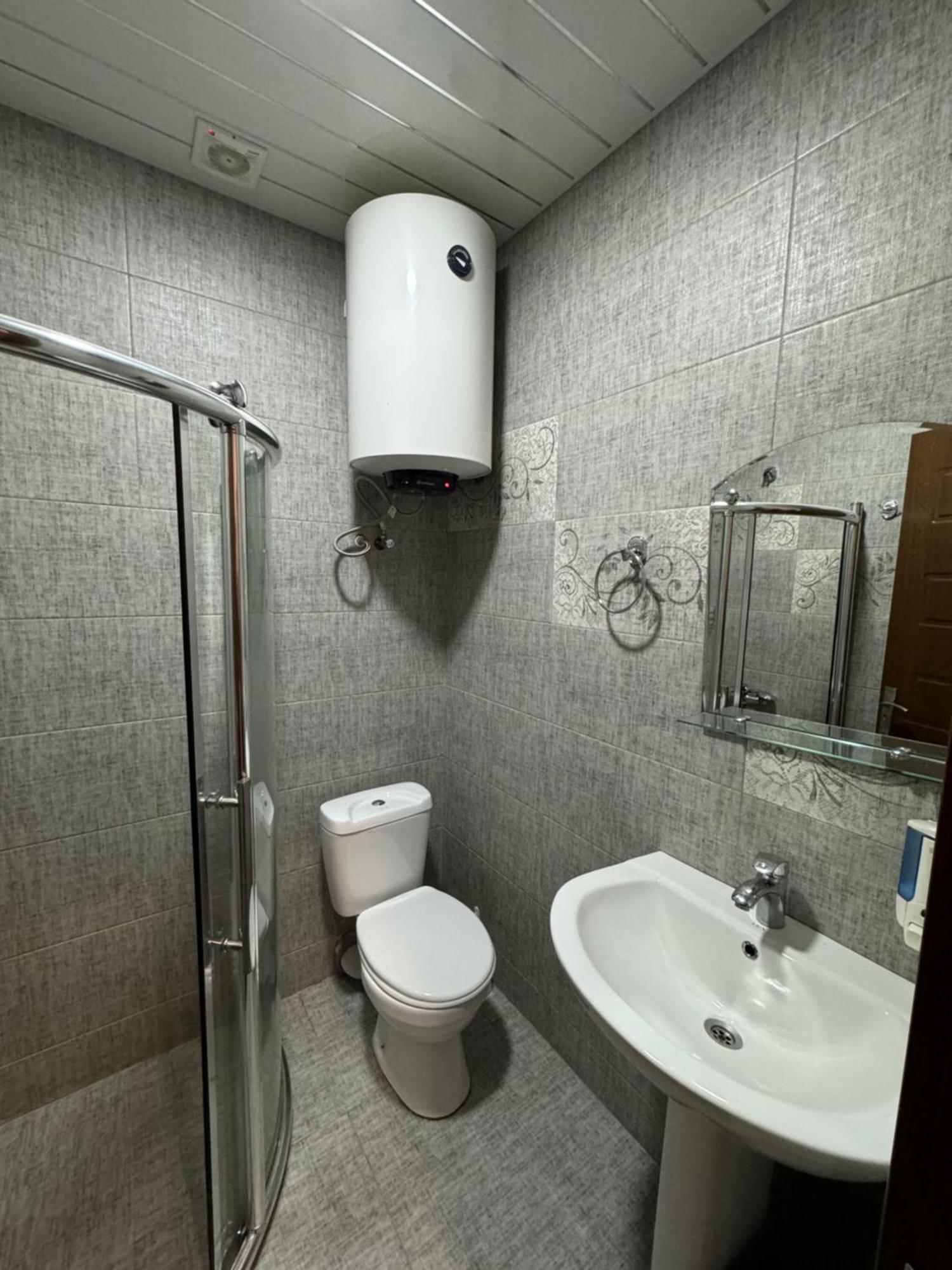 Colibri Appartement Batoemi Buitenkant foto